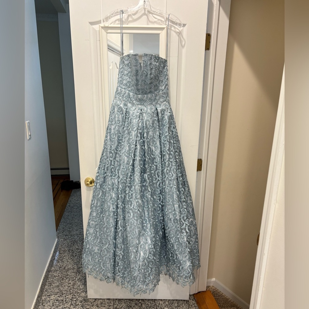 Alice+Olivia Dress